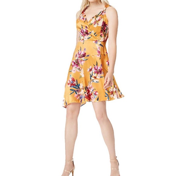 Bar III Dresses & Skirts - 🔥BAR III🔥SLEEVELESS HAWAIIAN FLORAL PRINT ASYMMETRICAL DRESS SIZE 12 NWT